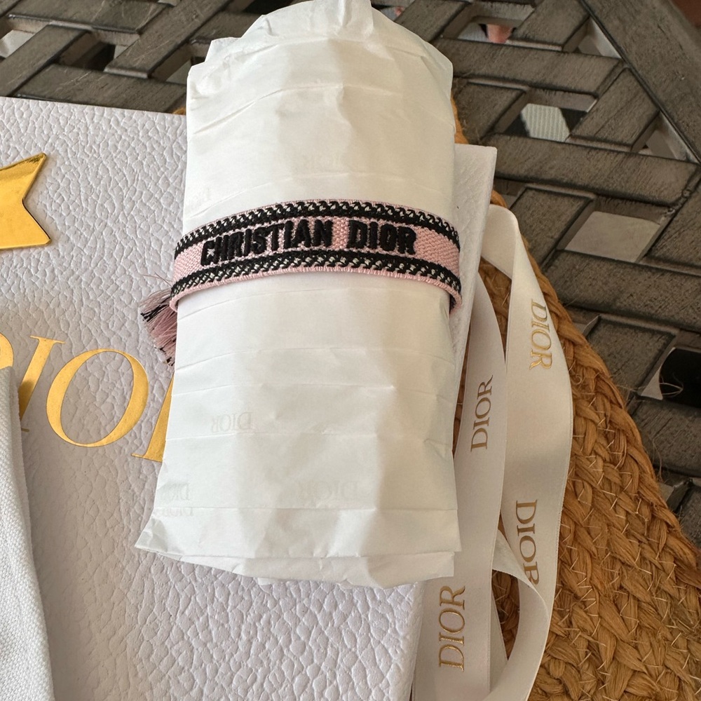 Authentic Dior Light Pink Rope Bracelet - Picture 5 of 5